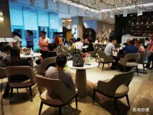 篆山坪公园门口的横厅大三房。佳兆业篆山熙园端户出售