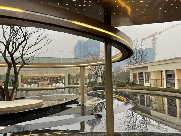 新希望锦粼九里实景图
