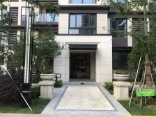 30万精装次新房+一站式直达徐汇+一线海景房+万科物业