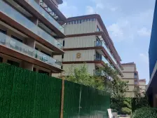 房子在小区中间位置,前面没有遮挡,带北院