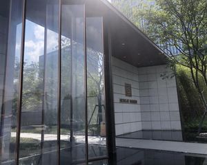 户型周正,采光好,业主诚心卖,大学旁边。