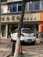 项目东北侧店铺