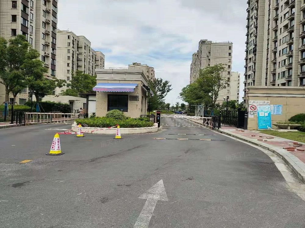 小区相关图