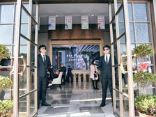 朝南办公房,毛坯房,看房提前预约,交通便利汇丰站旁