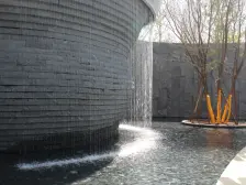 此房小区环境优美 地理位置好 物业服务好