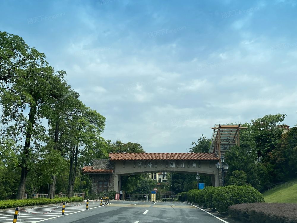 小区相关图