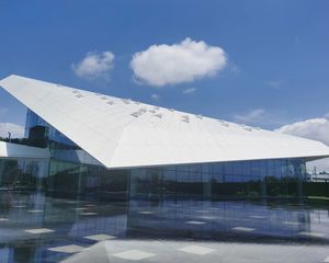 星河WORLD一期3室2厅东南