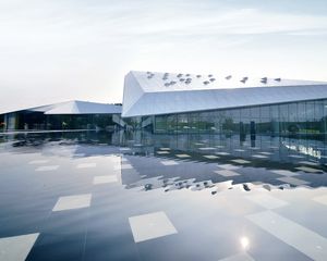 星河WORLD二期4室2厅东南南