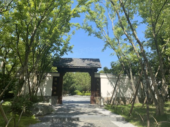 绿地无舍青城别墅实景图