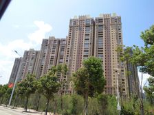 洱海边高层住宅三居室明厨明卫阳光好视野开阔得房率高