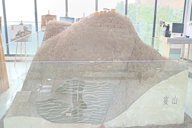 高姥山文化旅游度假区—大地旅人实景图