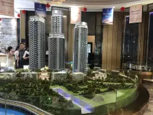 解放碑 次新小区正规一室一厅楼下双轻轨