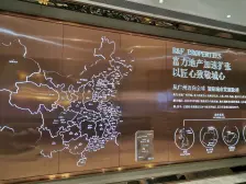 儿童公园旁 一梯一户大花园洋房 大横厅四房