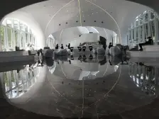 保利时代 洋房 大宽厅 采光好 200米到地铁口