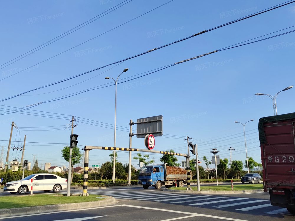 小区相关图
