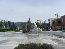 24年次新小区,户型方正前后中庭