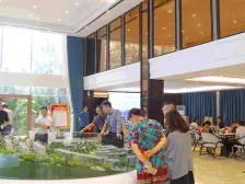 回兴 南方公园美墅四房183万