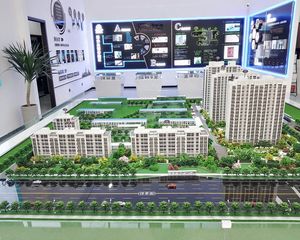 品质小区一楼带院精装短住大H户型