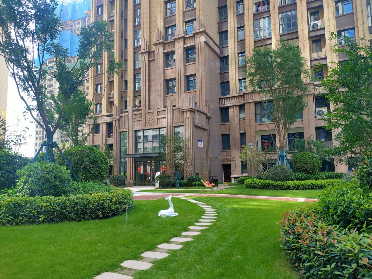 建业贰号城邦商铺