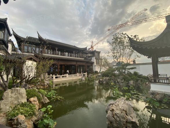 众安华统·秀湖荷院实景图