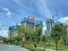 卓越蔚蓝铂樾府(普通住宅) 3室2厅 西南