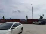 营销中心外停车场