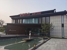 毛坯洋房 有储藏室 随时看房 高档小区