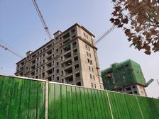 此房洋房好楼层无遮挡有车储采光好