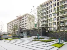 中央公园 万科城市花园峯阅三房135万