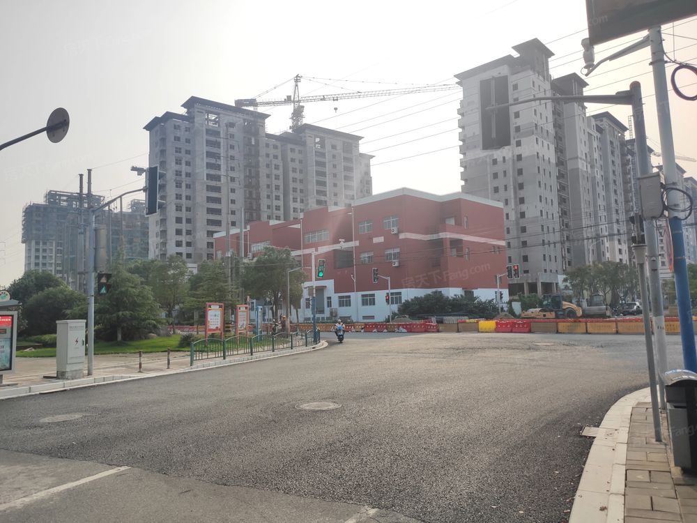 小区相关图
