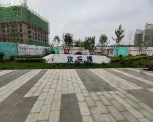 欢乐颂正规两居精装修配套齐全靠谱出售