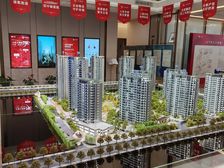 好楼层视野好,四房,万达旁,交通便捷