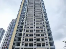 凤凰湖 世纪金马旺龙湖揽景四房85.8万