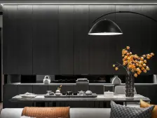 融创住家精装3室,入住1个多月,朝中庭,轻轨站1公里