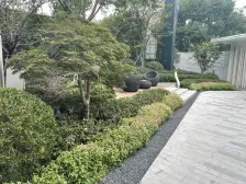 下叠急卖,土建院子都做好,上下四层,诚意出售