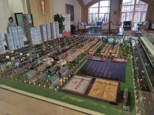 别墅70年产权产权面积390米举架4米多有花园