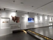 钓鱼嘴半岛 绿地听江左岸四期三房72万