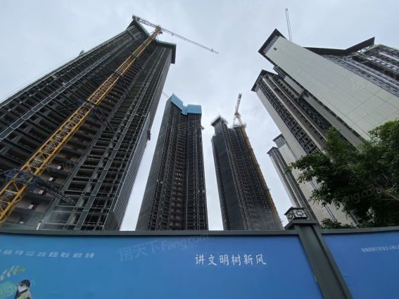 3  环境:4醉***市查看楼盘详情咨询电话查看地图安托山片区深安路