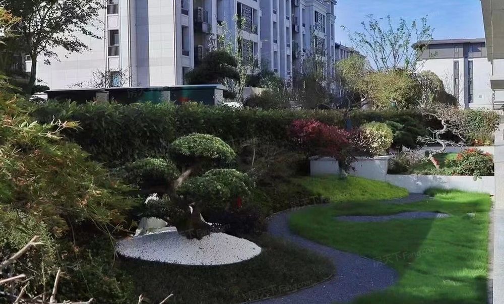 新上房源瘦西湖壹号院4室165平420万一楼带院子送2车位