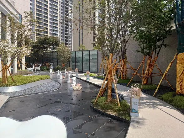 都市径水澜苑实景图