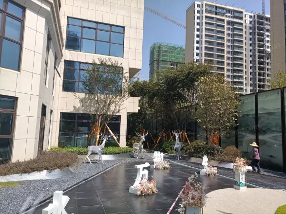 都市径水澜苑实景图