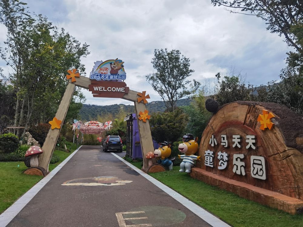 小区相关图