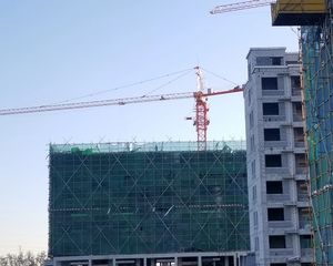 此房业主又装修了,精致小四室,带南北露台