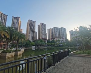 惠阳高铁站旁,雅居乐花园精装4房