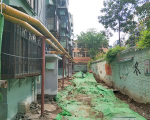 烟草局家属院2楼 户型方正 业主诚心出售