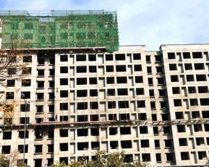 学府华庭3室2厅南