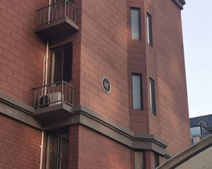 九里香堤精装修两居室 未入住过全新