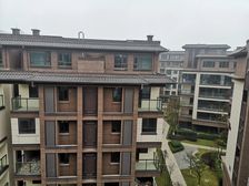 半岛云著5室2厅南