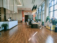 业主诚意出售小区绿化停车方便看房方便。