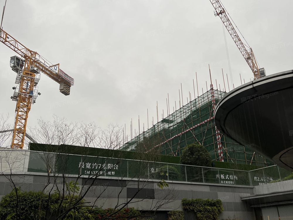 小区相关图